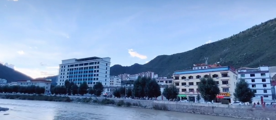 游客眼中的左贡原来是这样的….....