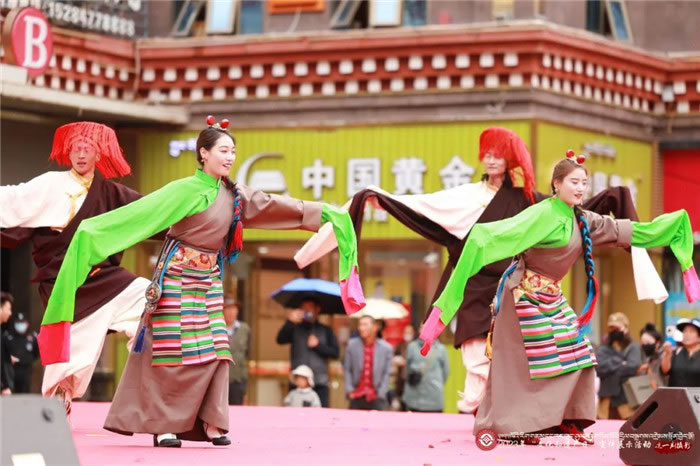 2023年昌都市“文化和自然遗产日”宣传展示活动暨非遗购物节隆重开幕