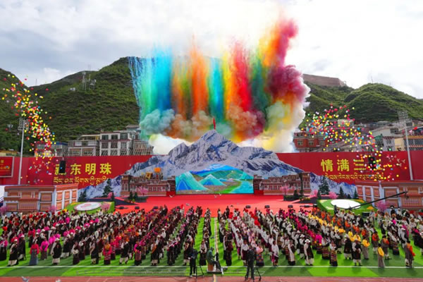 三江茶马文化艺术节——昌都丰富多彩的民族节日